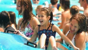 women in wave pool at white water branson missouri